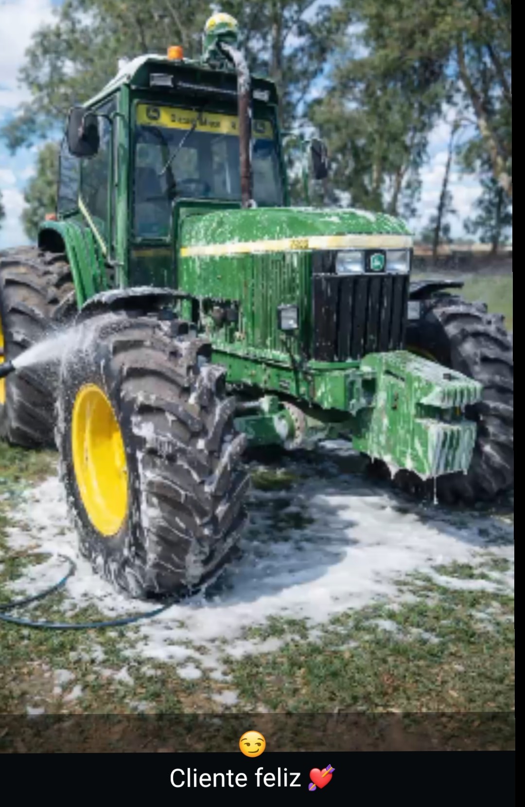 Tractor John Deere Reluciente con Toxic Shine